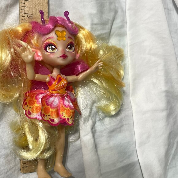 Magic Mixies Pixlings Flitta The Butterfly Fashion Doll Articulated Arm No Shoes - Picture 15 of 16